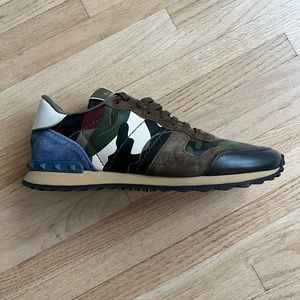 Men's Valentino Camouflage Rockrunner Sneakers - Size 12